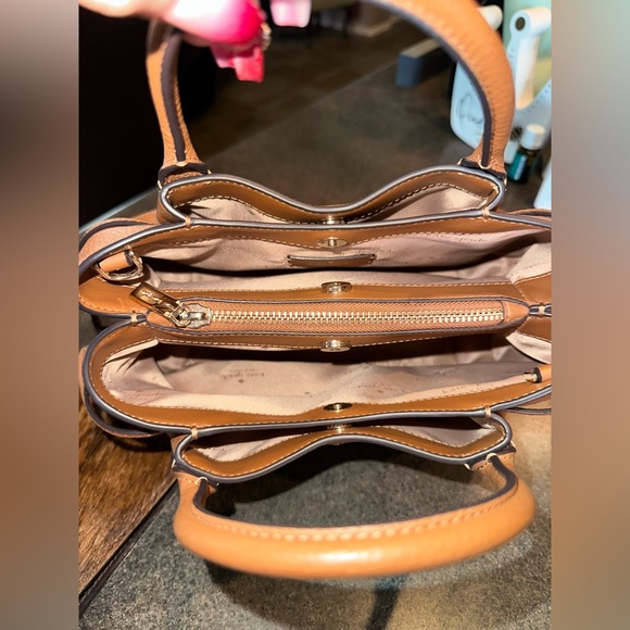 Kate Spades Dumpling bag - Picture 10 of 10